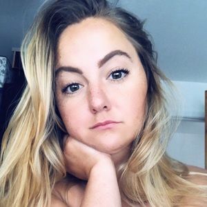 Meet your Posher, Ioulia